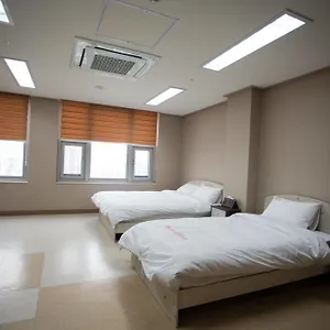 Maxtyle Dongdaemun ** ソウル特別市