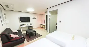 梨泰院a一酒店 首爾 2*,